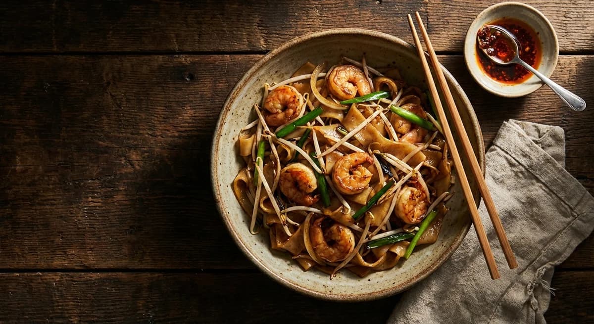 Classic Cantonese Shrimp Chow Fun